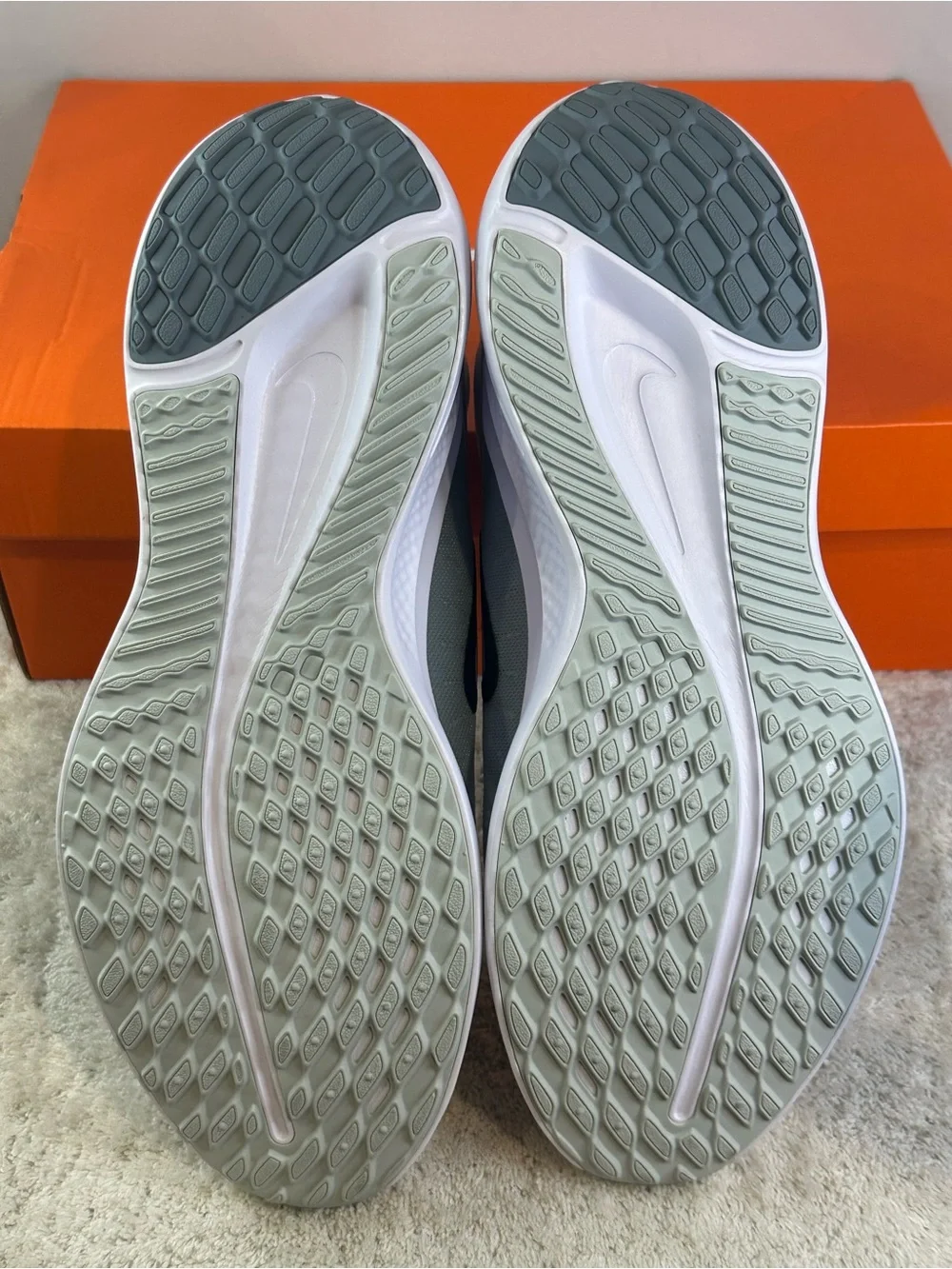 Nike Quest 5